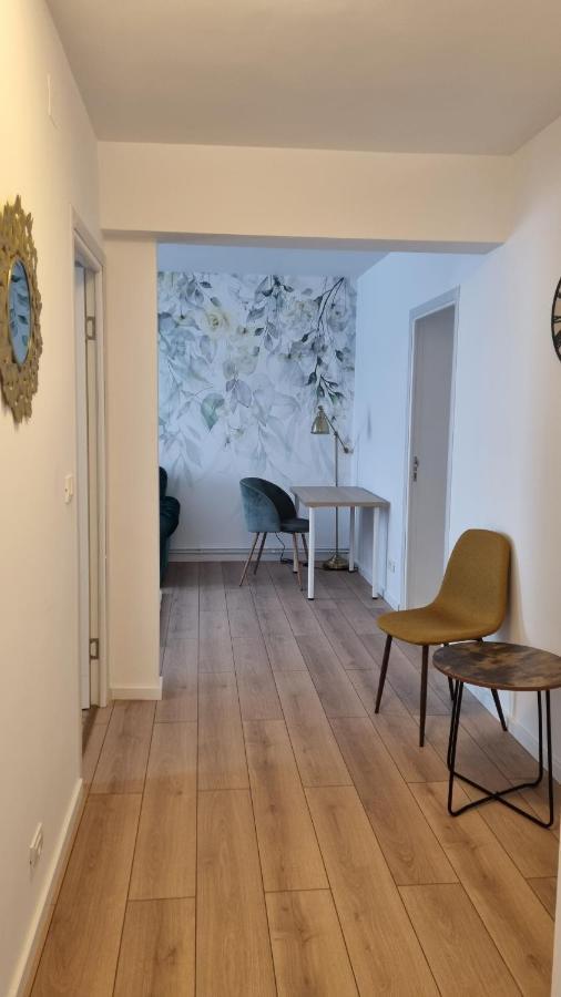 Central Residence Bacau Ngoại thất bức ảnh